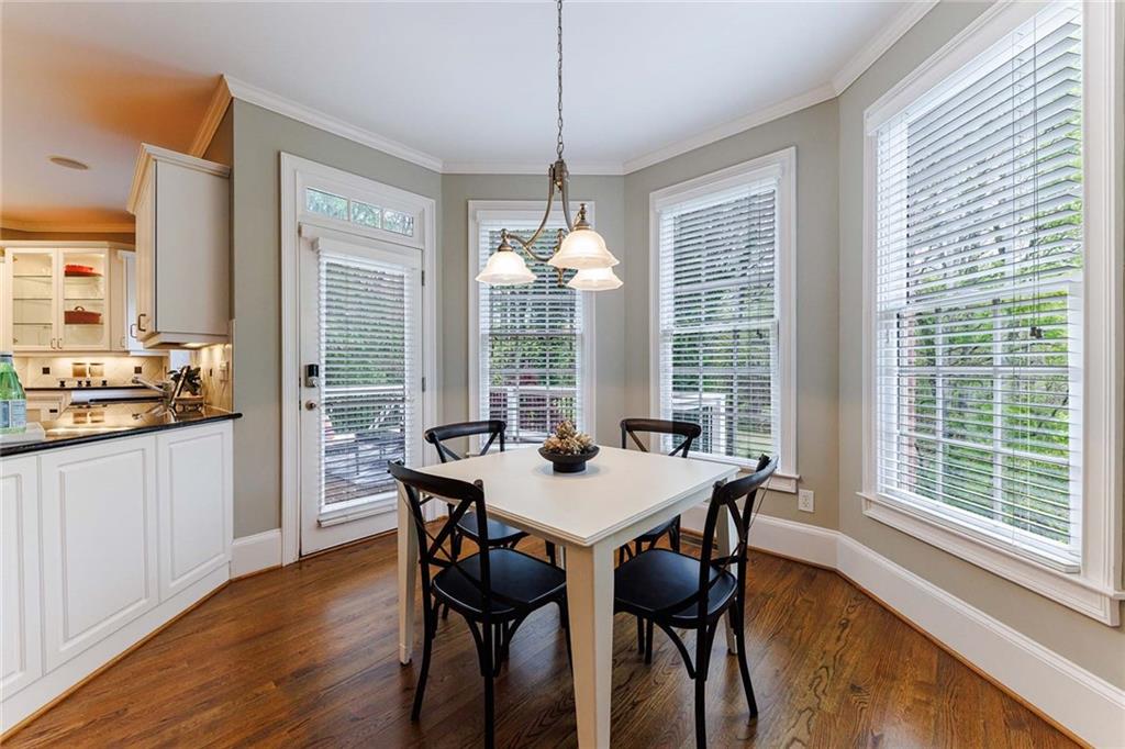 670 Greenview Terrace