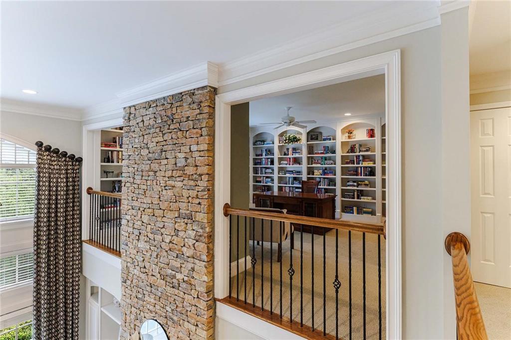 670 Greenview Terrace