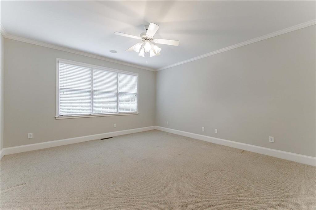 670 Greenview Terrace