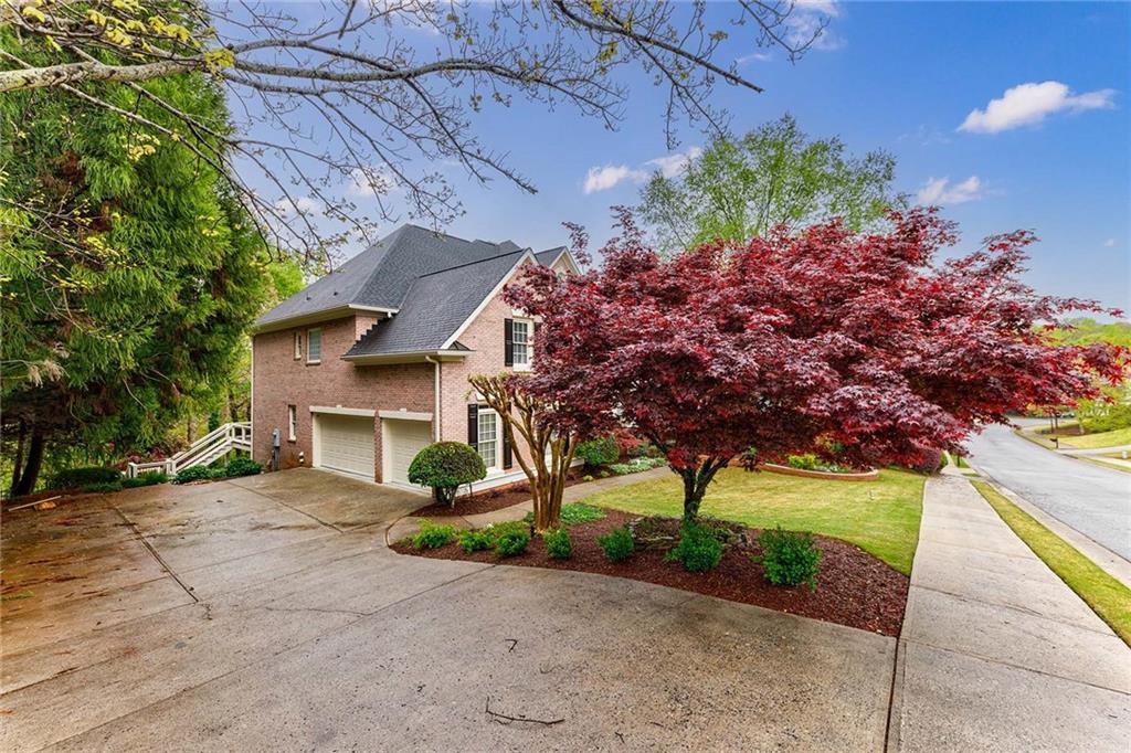 670 Greenview Terrace