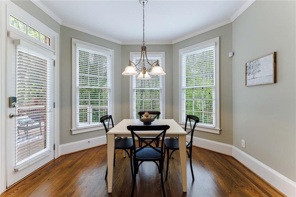 670 Greenview Terrace