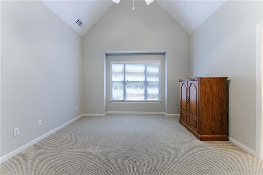 670 Greenview Terrace