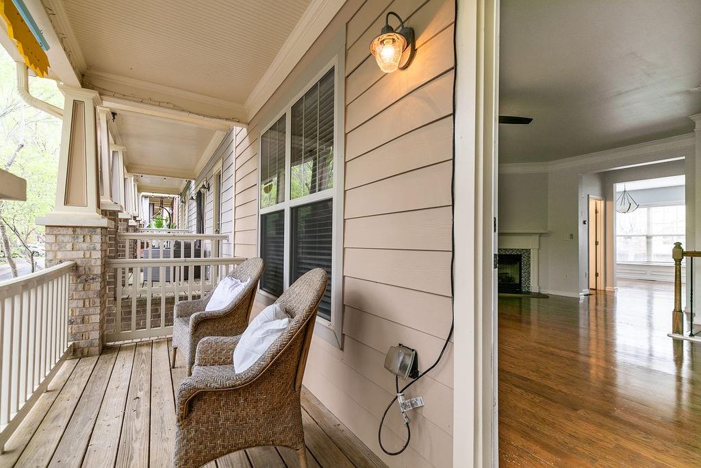 827 Charles Bank Avenue SE Unit 827