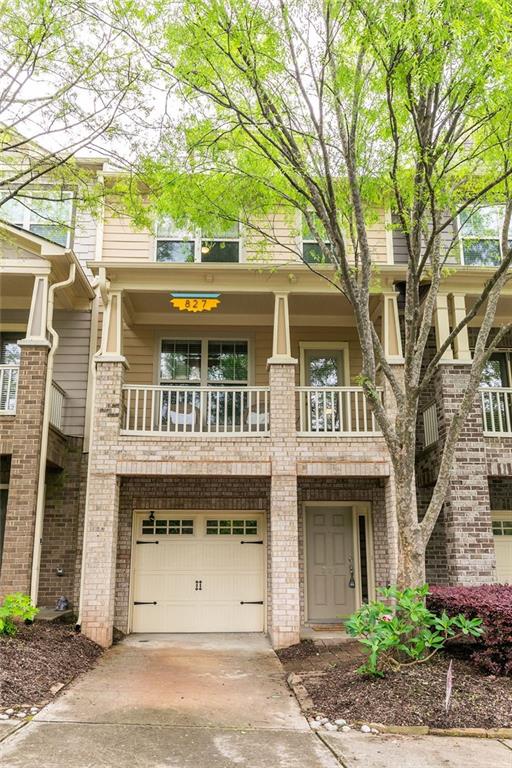 827 Charles Bank Avenue SE Unit 827