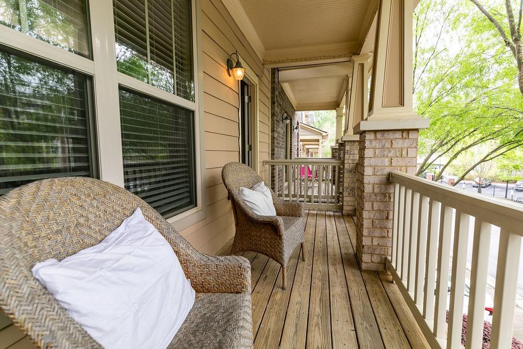 827 Charles Bank Avenue SE Unit 827