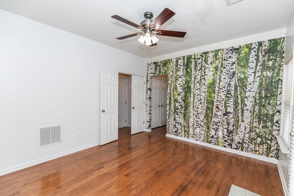 827 Charles Bank Avenue SE Unit 827