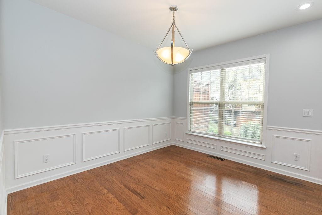 827 Charles Bank Avenue SE Unit 827