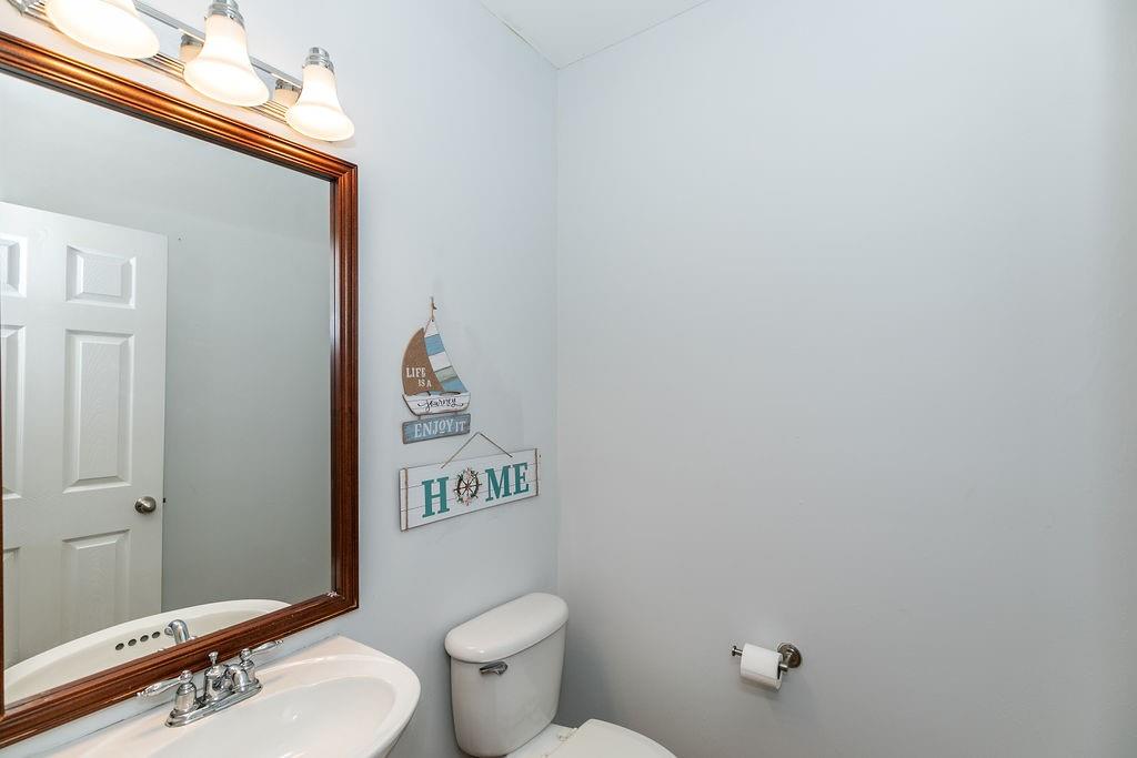 827 Charles Bank Avenue SE Unit 827