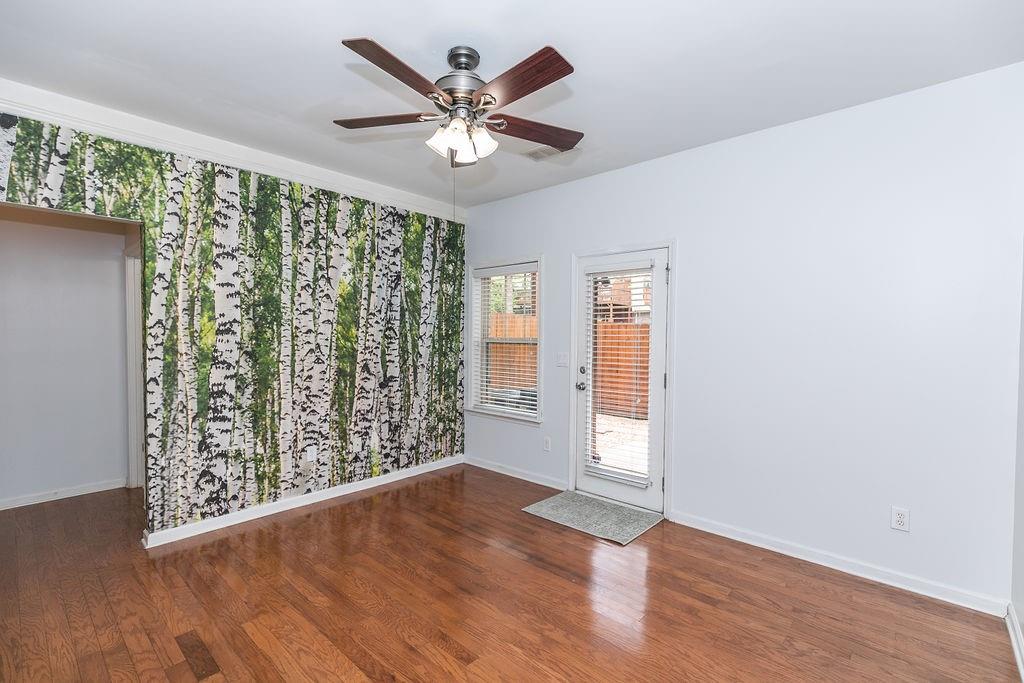 827 Charles Bank Avenue SE Unit 827