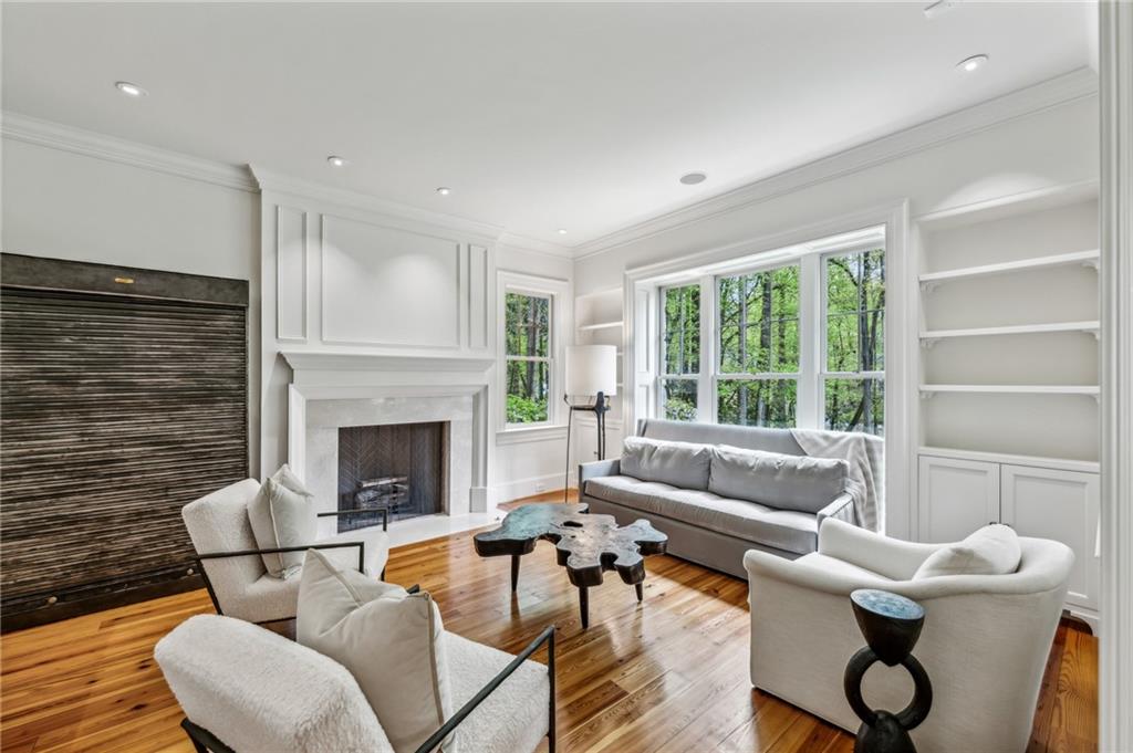 4332 Davidson Avenue NE