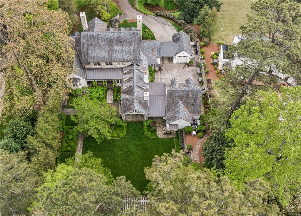 4332 Davidson Avenue NE