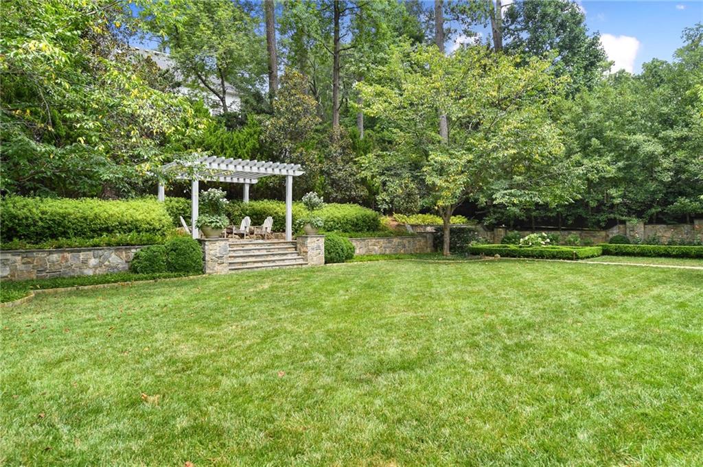 4332 Davidson Avenue NE