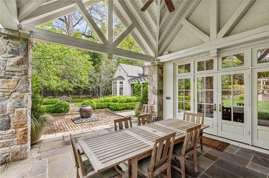 4332 Davidson Avenue NE