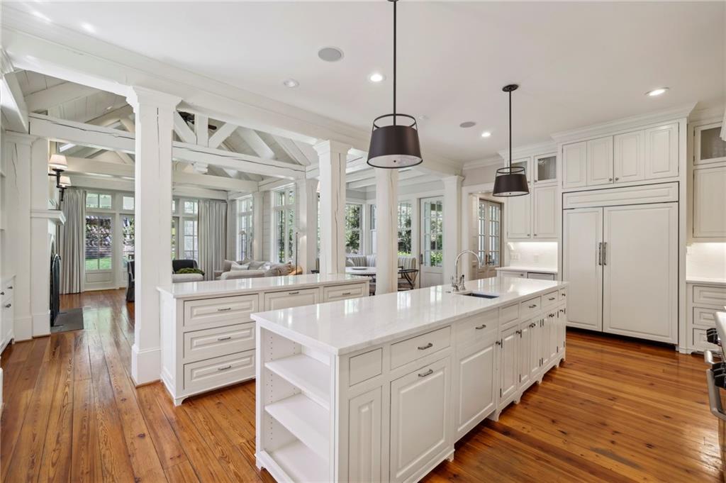 4332 Davidson Avenue NE