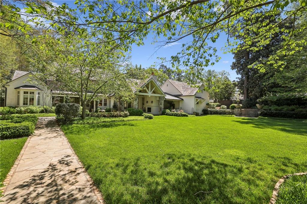 4332 Davidson Avenue NE