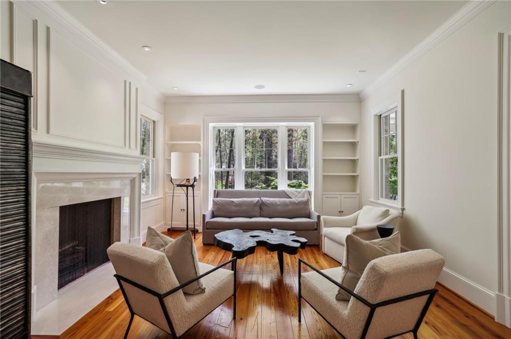 4332 Davidson Avenue NE