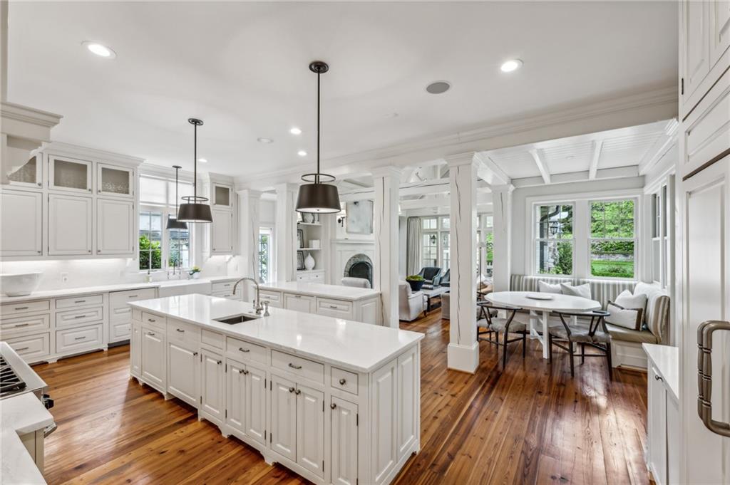 4332 Davidson Avenue NE