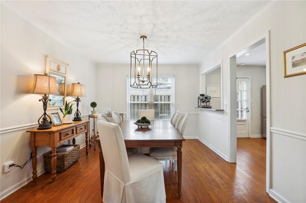 5 Walnut Hill Place NW