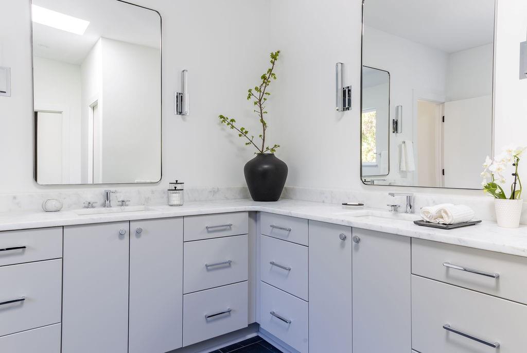 295 Prospect Street NE Unit B