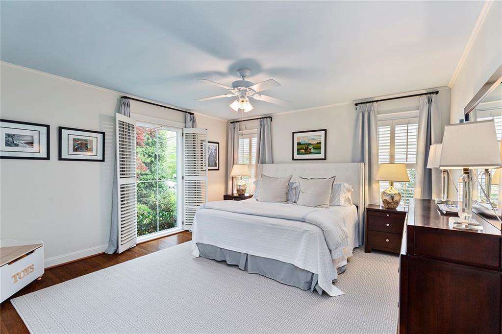 1863 Greystone Road NW