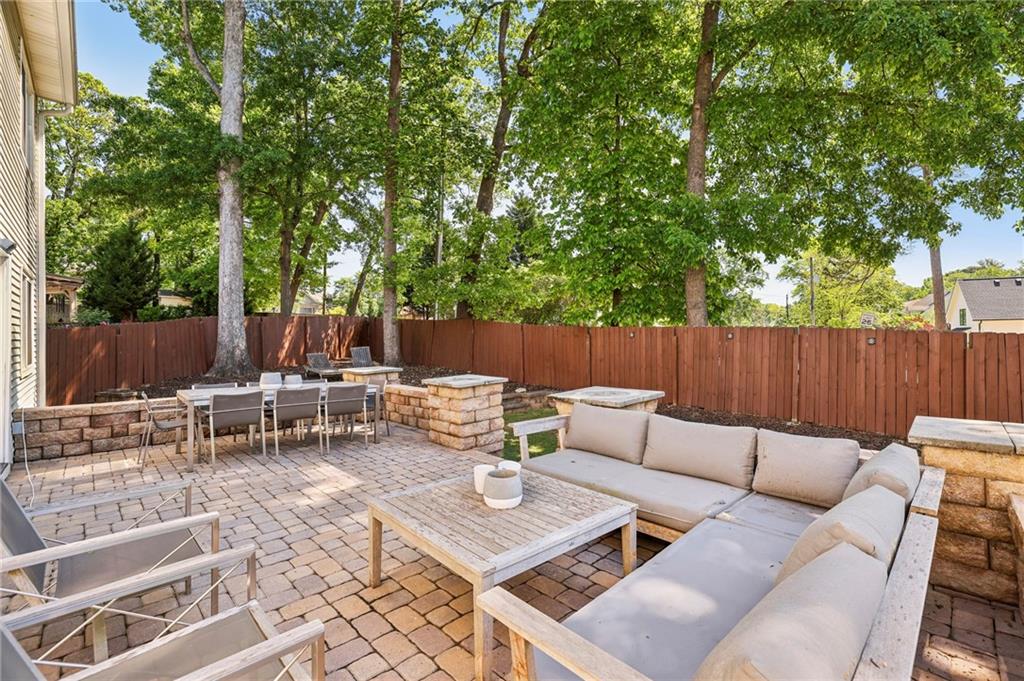 3141 Havenridge Court NE