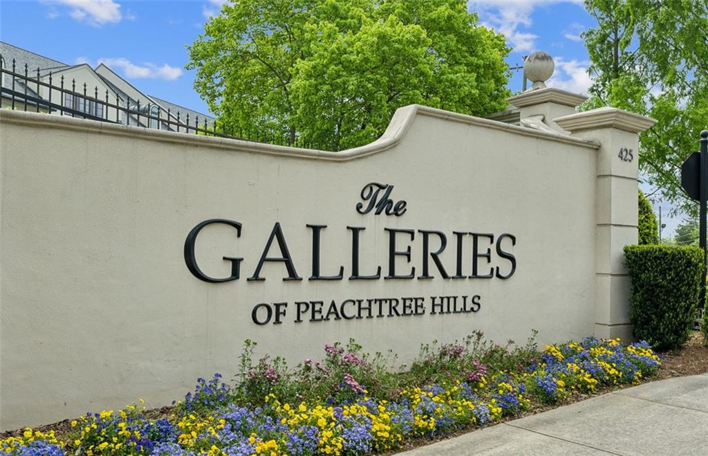 425 Peachtree Hills Avenue NE Unit 15