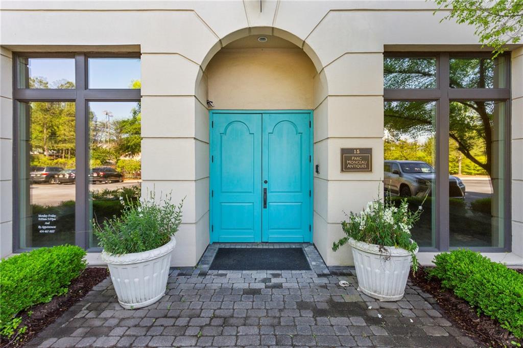 425 Peachtree Hills Avenue NE Unit 15