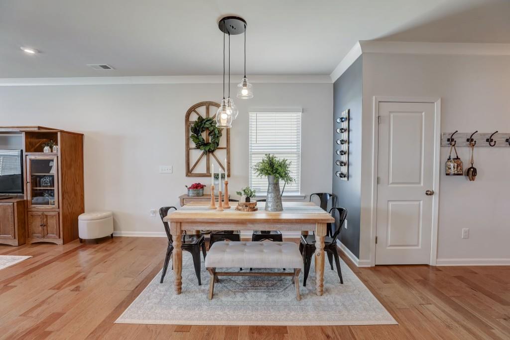 528 Mariposa Lane