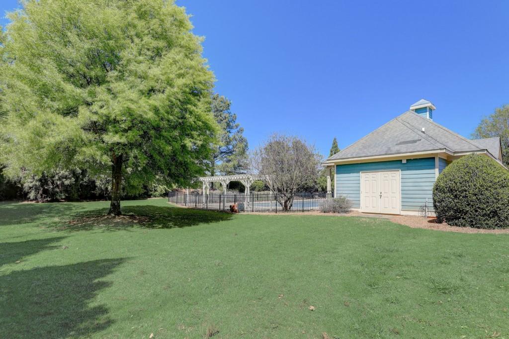 528 Mariposa Lane