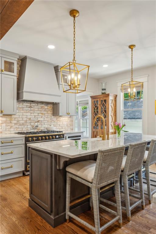 13 Roanoke Avenue NE