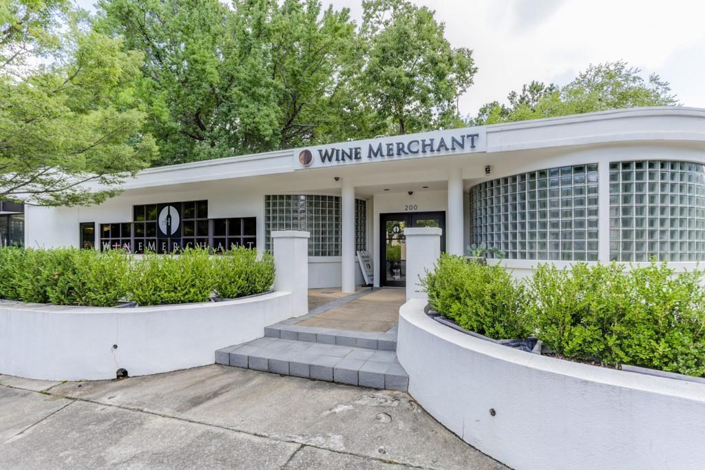 13 Roanoke Avenue NE