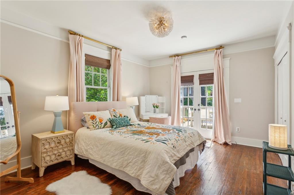 13 Roanoke Avenue NE