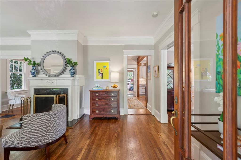 13 Roanoke Avenue NE