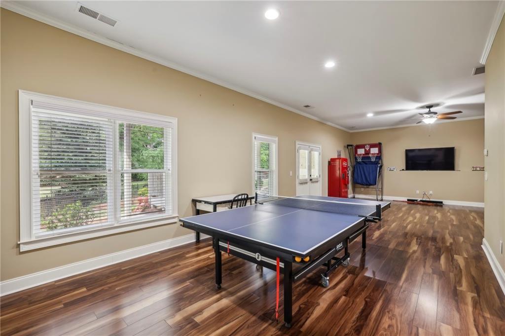 2480 Ellijay Drive NE