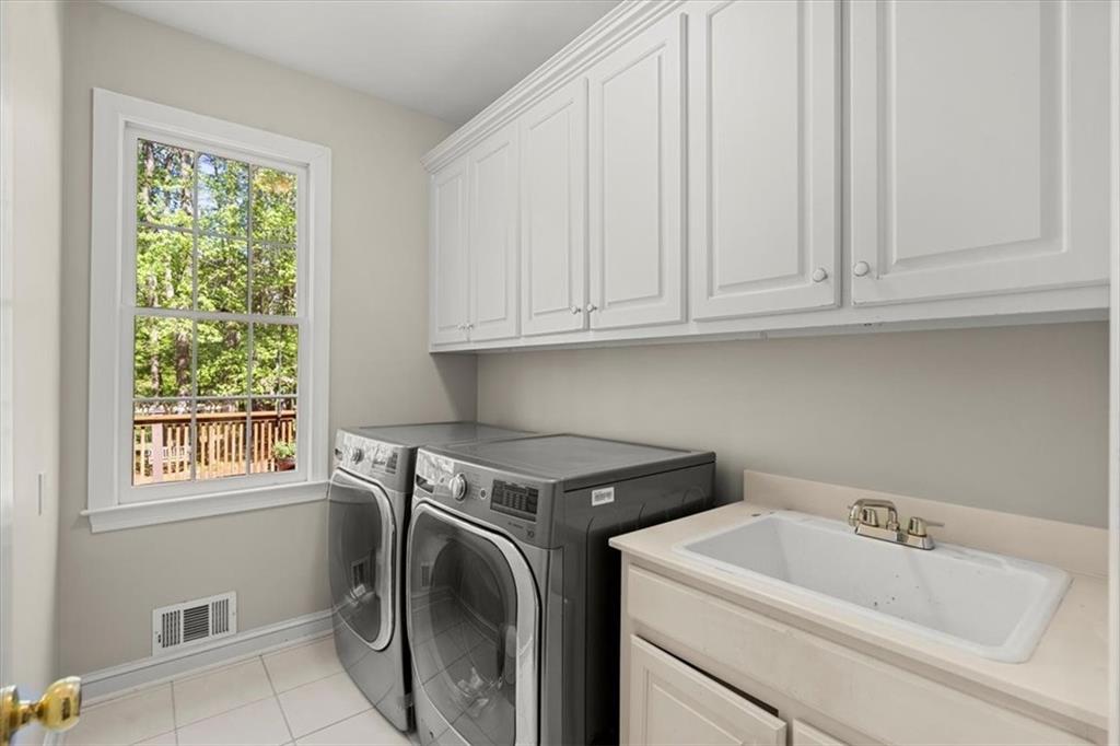 520 Champions Hills Drive