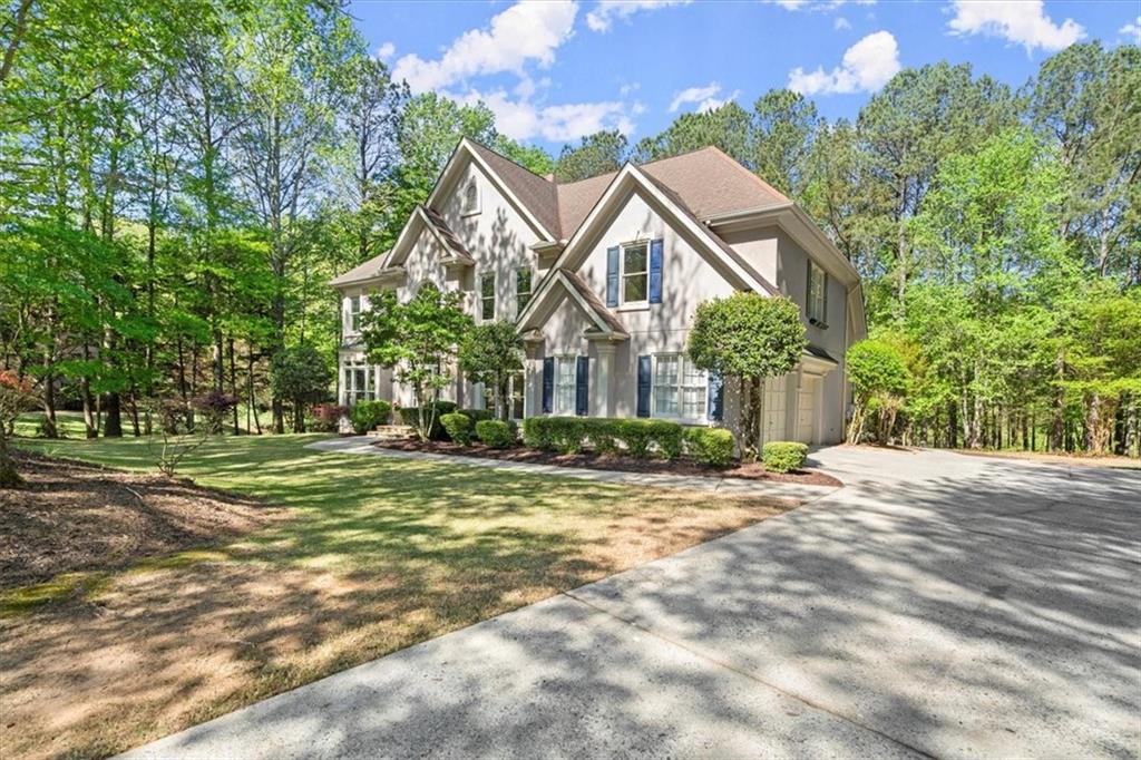 520 Champions Hills Drive