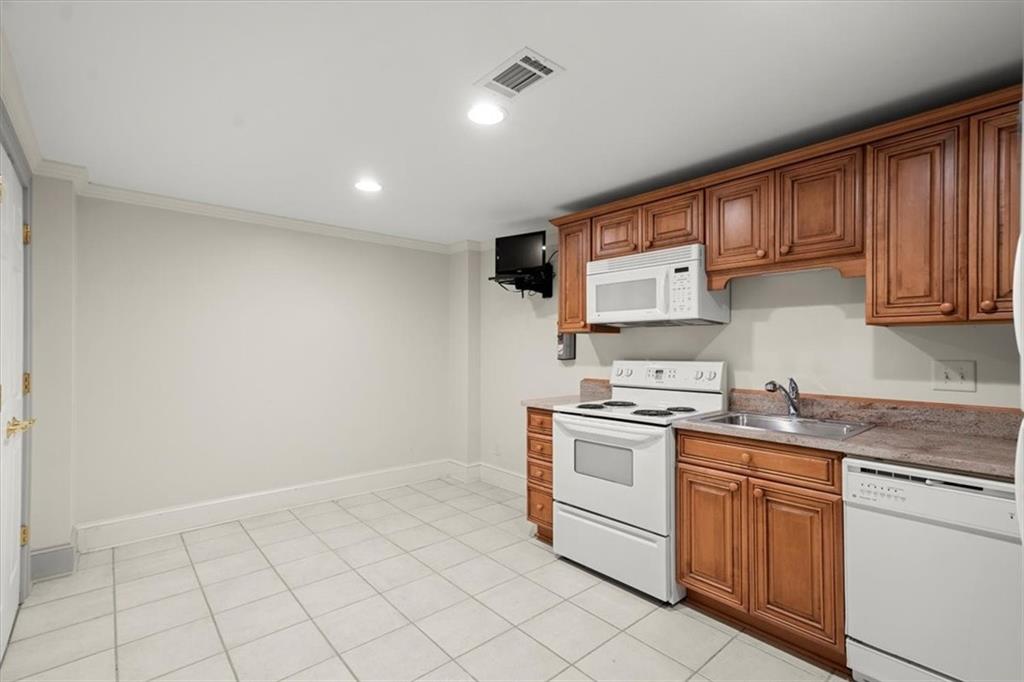 520 Champions Hills Drive