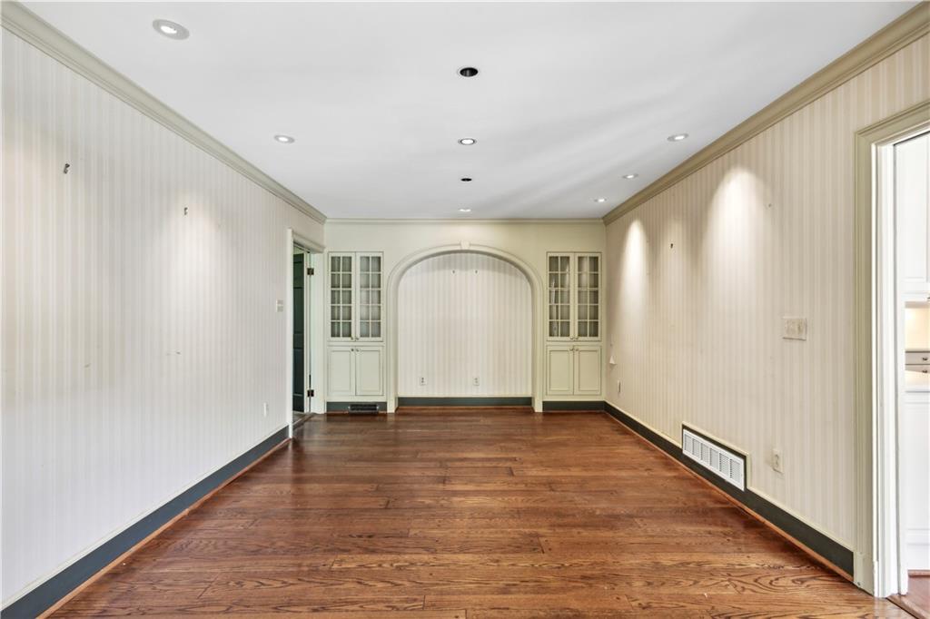 216 Mount Paran Road