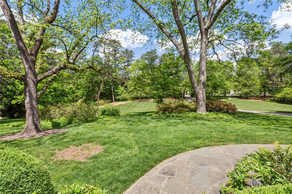 216 Mount Paran Road