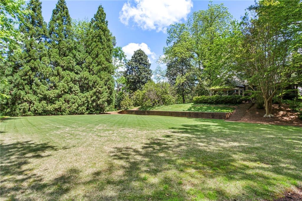 216 Mount Paran Road