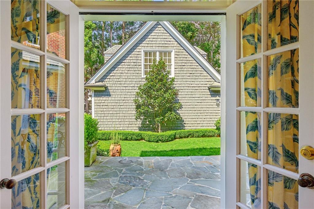 30 Chatsworth Place NW