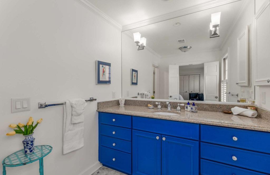 2525 Peachtree Road NE Unit 13