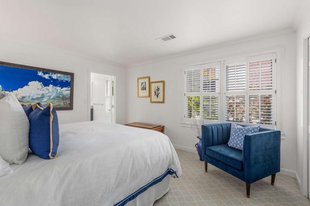 2525 Peachtree Road NE Unit 13