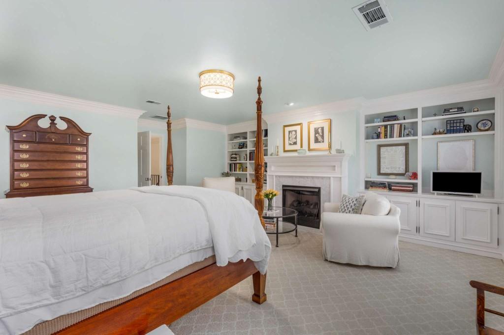 2525 Peachtree Road NE Unit 13