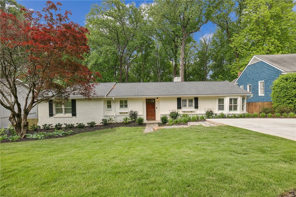 1022 Northcliffe Drive NW