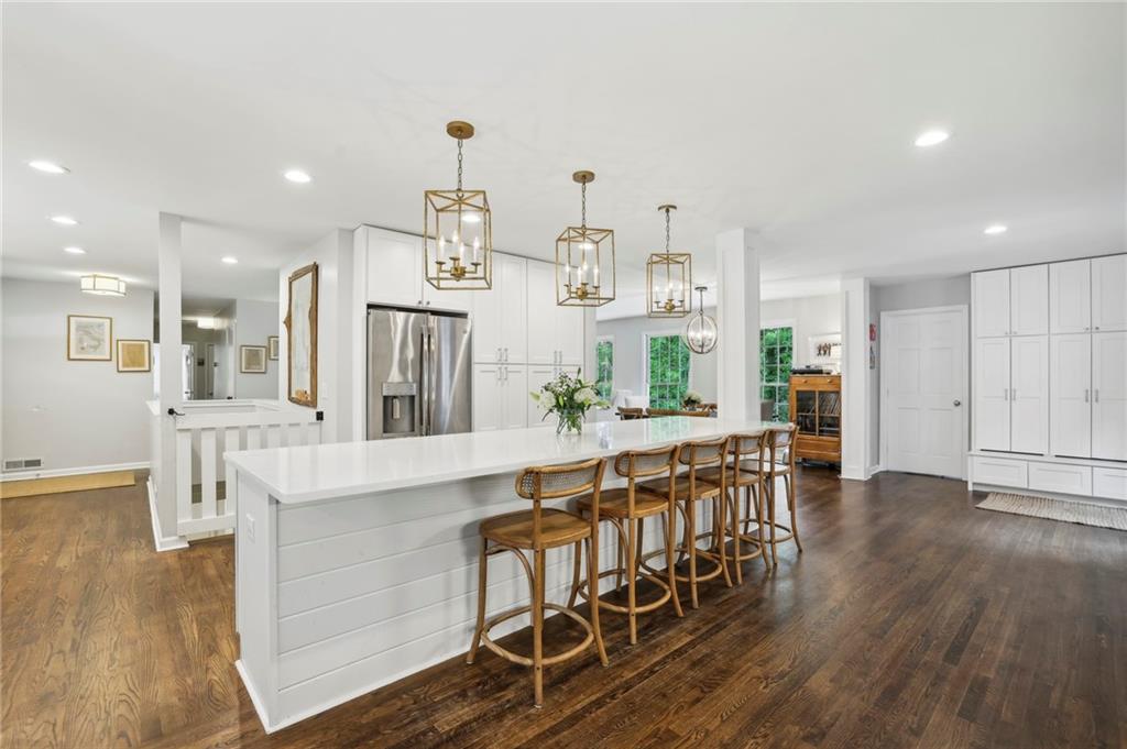 1022 Northcliffe Drive NW