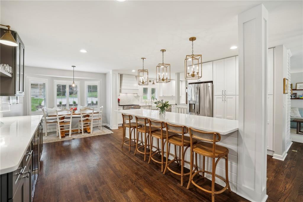 1022 Northcliffe Drive NW