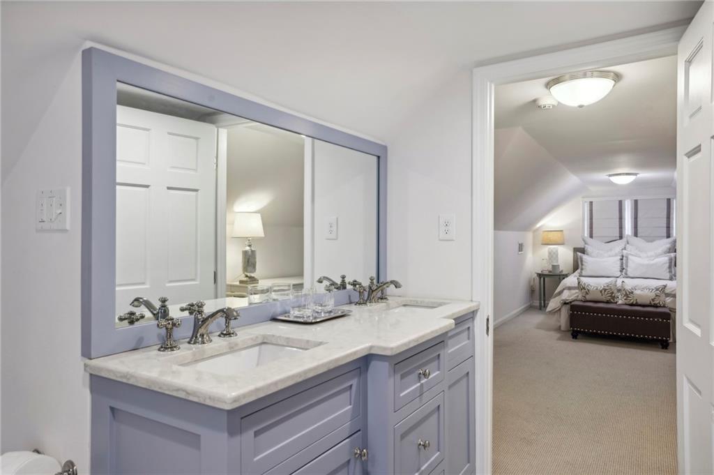 2143 Mckinley Road NW