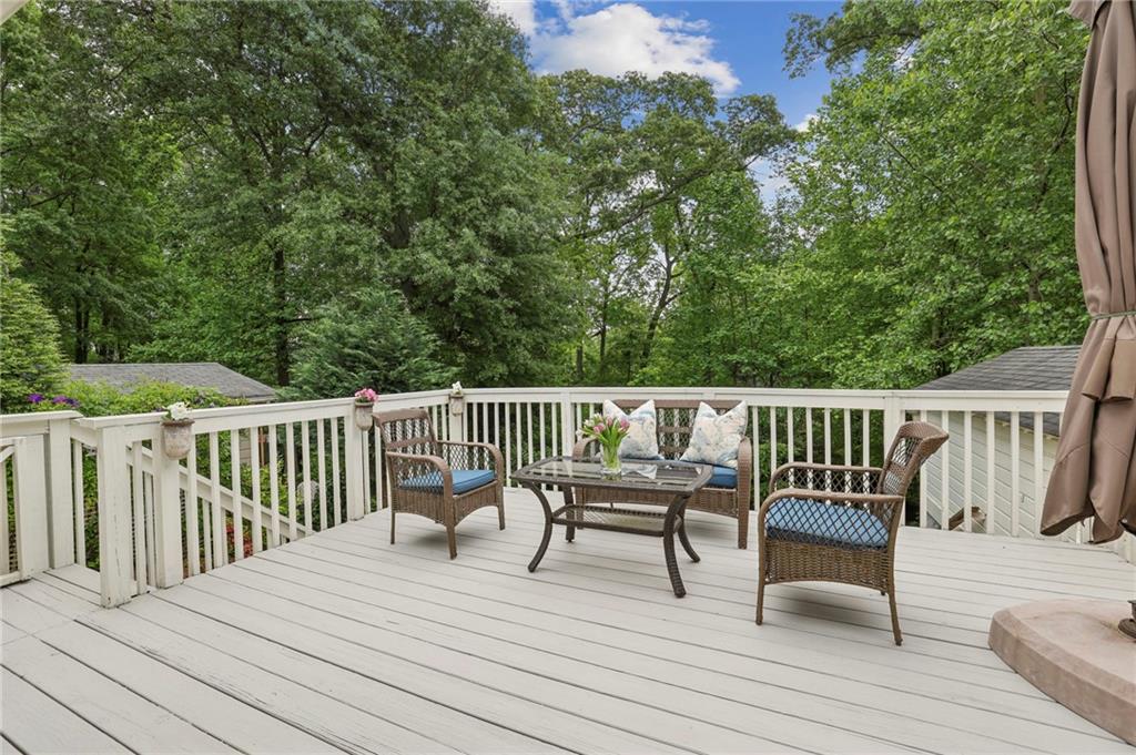 2143 Mckinley Road NW