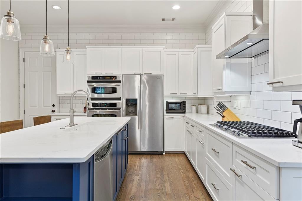 2070 Howell Mill Road NW